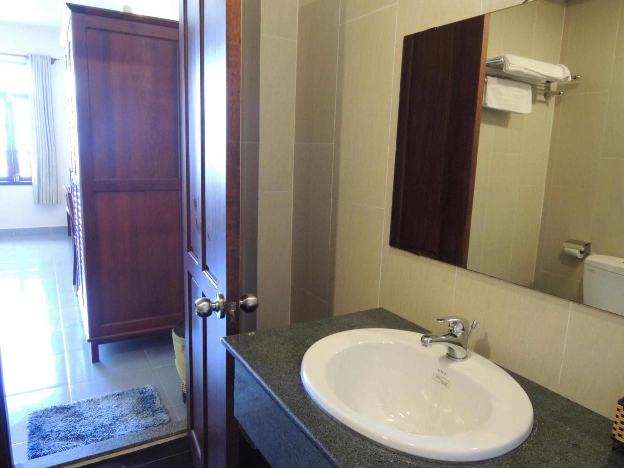 Star Binh Duong Hotel Хюе Екстер'єр фото